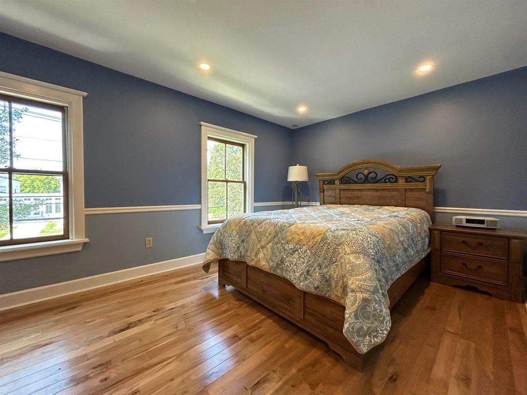 5138 Main St - Photo 7 of 13