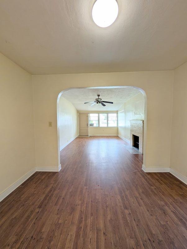1200 W Kaley Ave - Photo 6 of 11