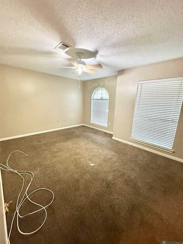 3572 Madeira Dr - Photo 3 of 15