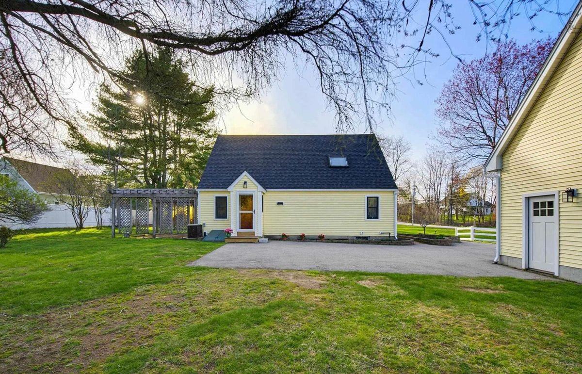 6B Fifield Ln - Photo 2 of 35