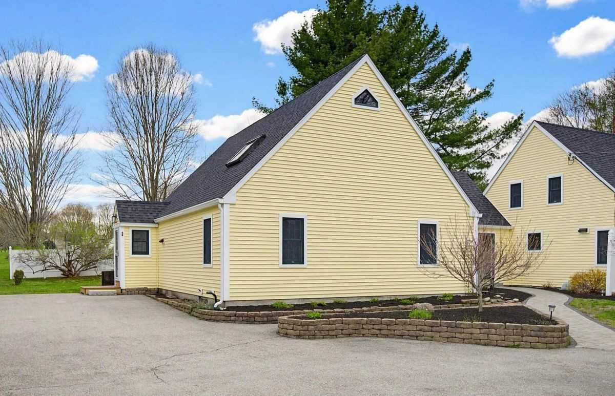 6B Fifield Ln - Photo 3 of 35