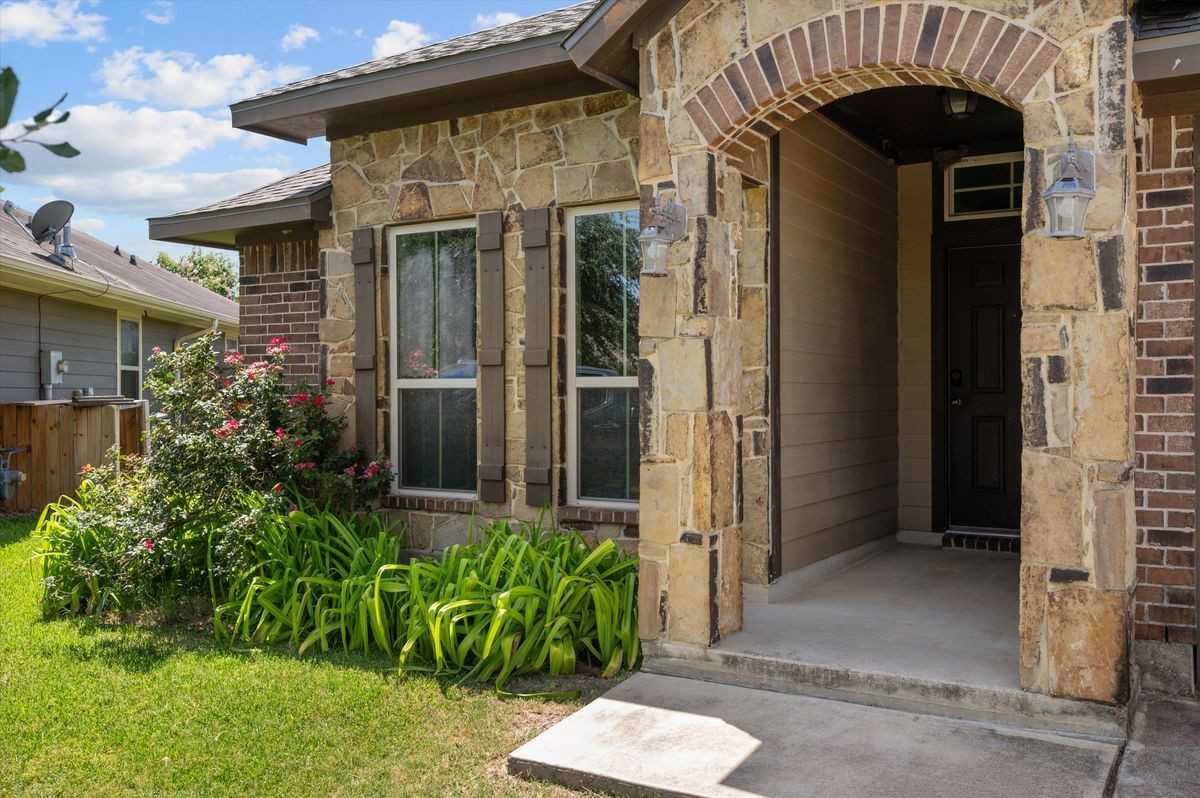 3075 Positano Loop - Photo 2 of 20