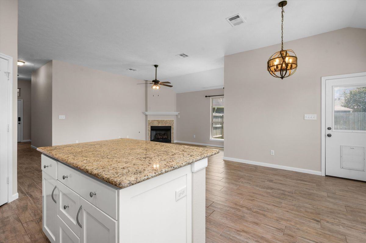 3075 Positano Loop - Photo 5 of 20