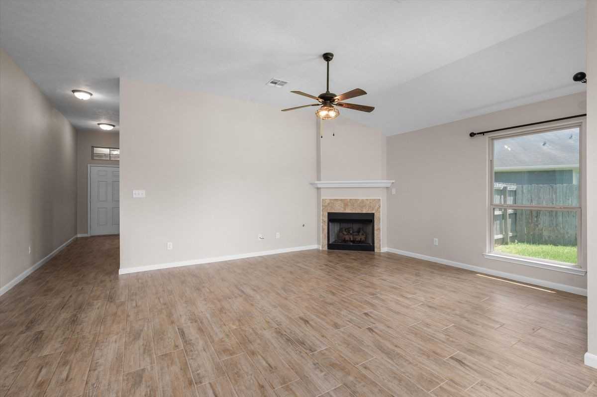 3075 Positano Loop - Photo 6 of 20