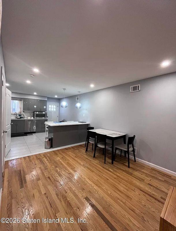 17 Courtney Loop - Photo 4 of 11