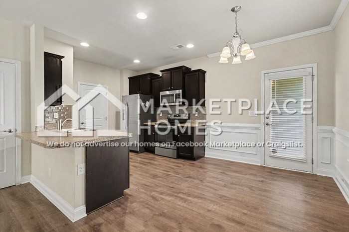 6121 Hickory Lane Dr - Photo 7 of 29