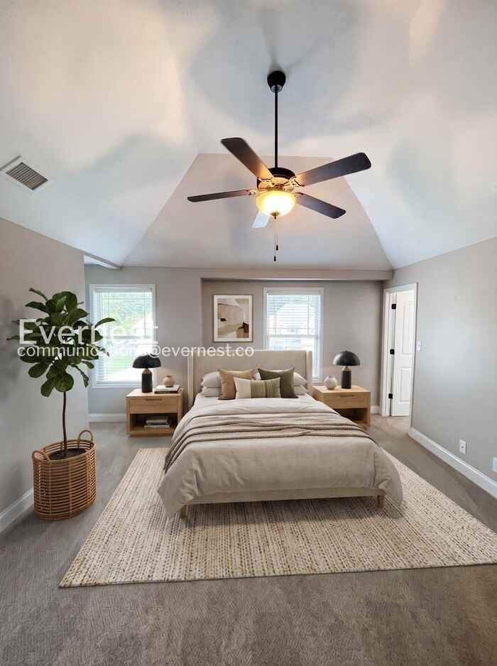 1168 Henry Place Blvd - Photo 4 of 32