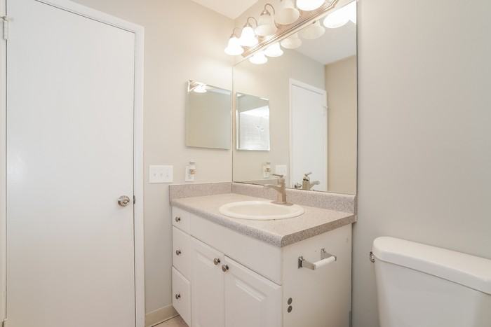 2389 Grace Ln - Photo 7 of 10