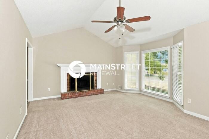 2728 Horseshoe Creek Dr Sw - Photo 4 of 19