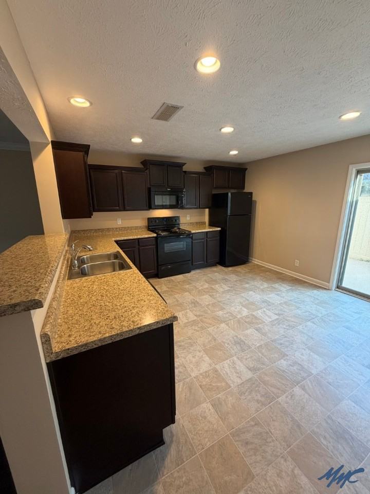 4126 Unbridled Dr - Photo 4 of 19