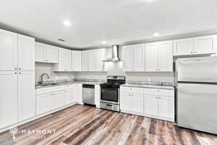 8502 Richcroft St - Photo 6 of 15
