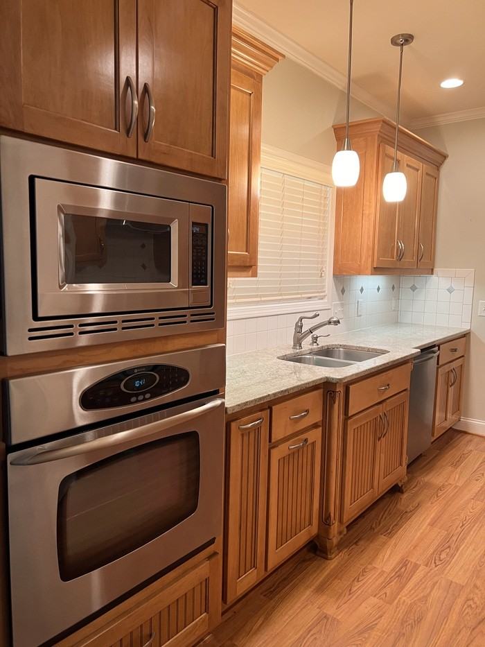 7505 Whitmire Rd - Photo 3 of 20
