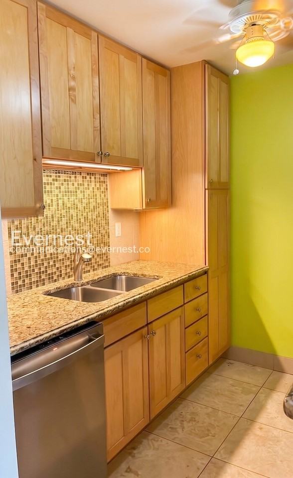 1855 Icarus Dr #A - Photo 4 of 17