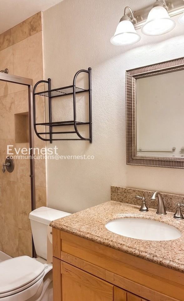 1855 Icarus Dr #A - Photo 7 of 17
