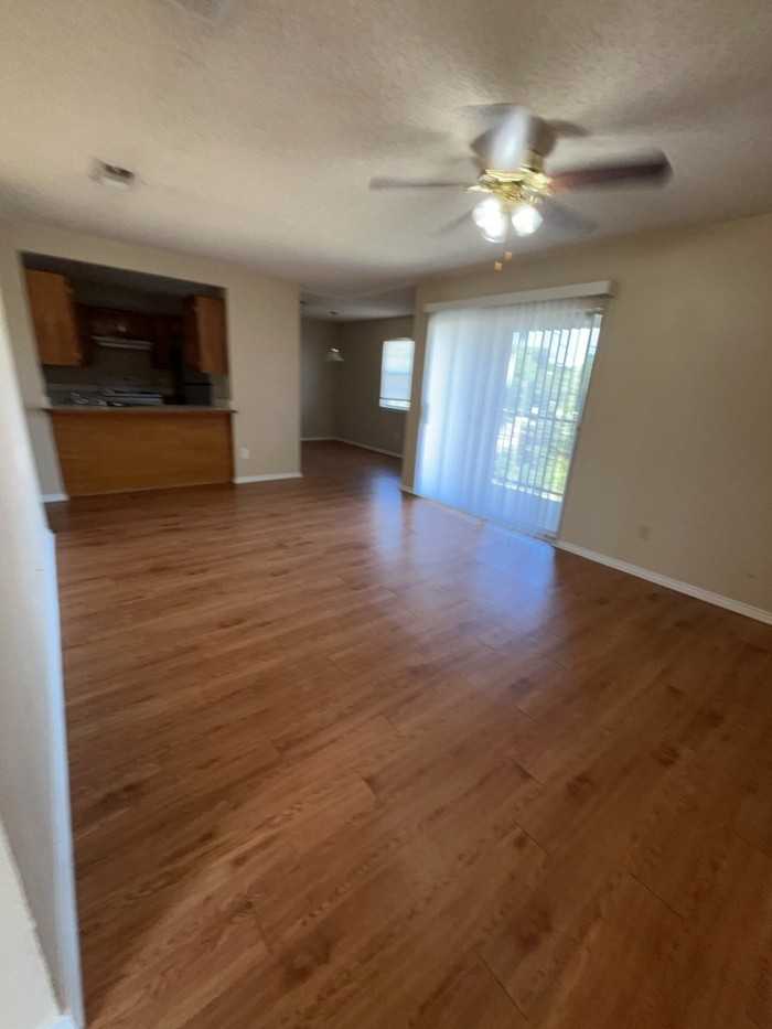 125 Ne Johnson Ave #30 - Photo 4 of 15