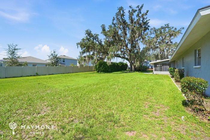 31134 Park Ridge Dr - Photo 2 of 3