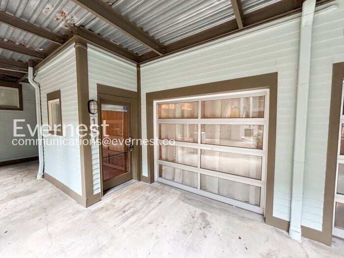 807 18th Ave S - Photo 6 of 26