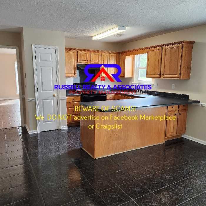 540 Buck Creek Ln - Photo 4 of 13