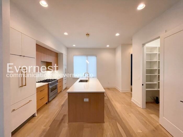 1400 Arthur Ave #4 - Photo 5 of 32