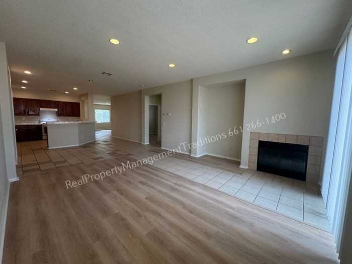 44248 27th St E - Photo 5 of 19