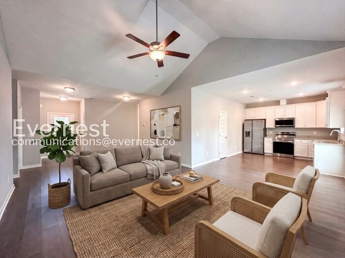 1014 Echo Ridge Rd - Photo 2 of 23