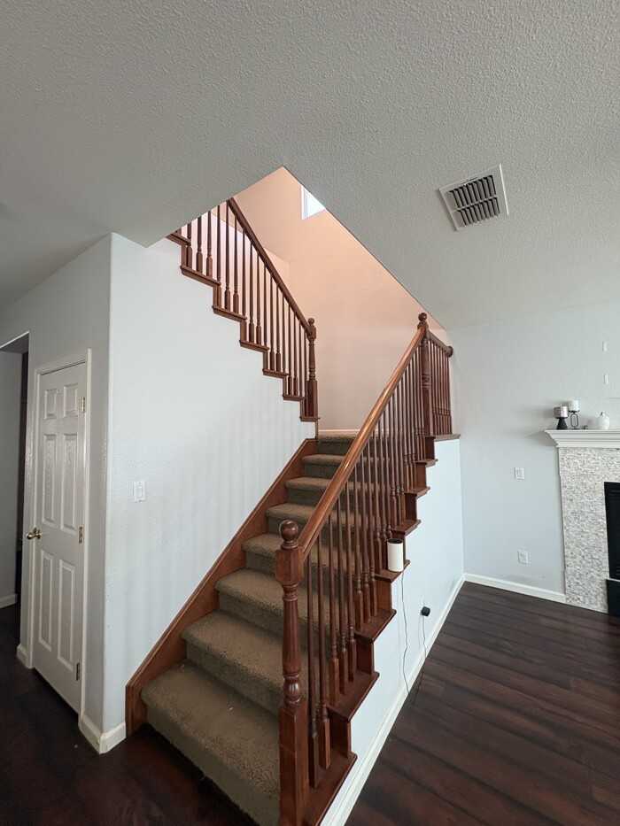 11718 Kouros Way - Photo 3 of 14
