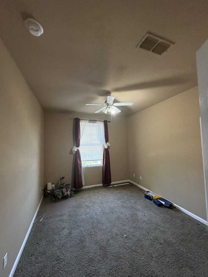 11718 Kouros Way - Photo 5 of 14