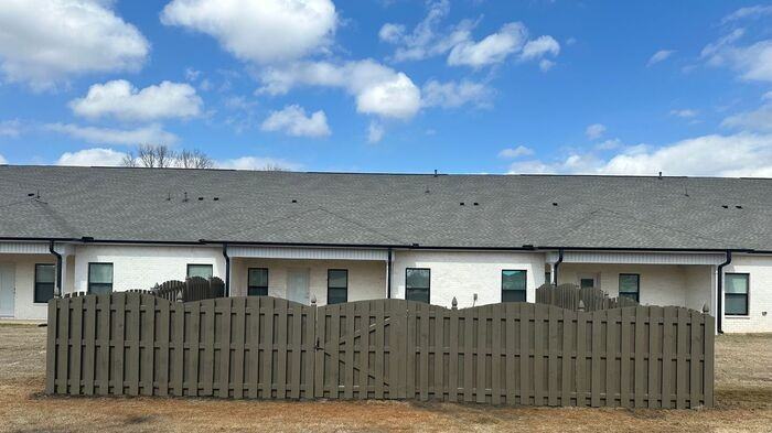 467 Raleigh Elm Dr Sw - Photo 2 of 26