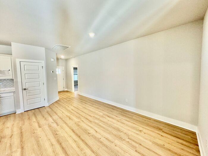 467 Raleigh Elm Dr Sw - Photo 4 of 26