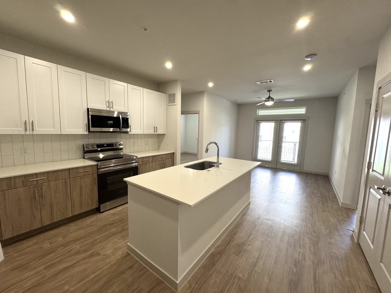 6300 Co Rd. #03-1109 - Photo 4 of 12