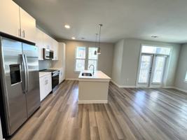 featured image of 596 N Beauchamp Blvd