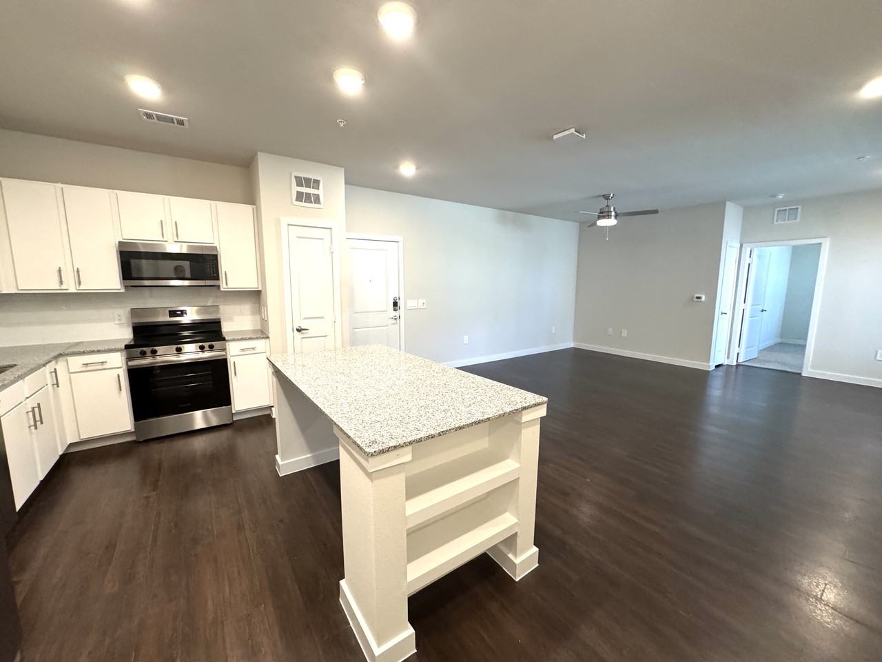 455 Elevon Pkwy #01-2201 - Photo 2 of 10