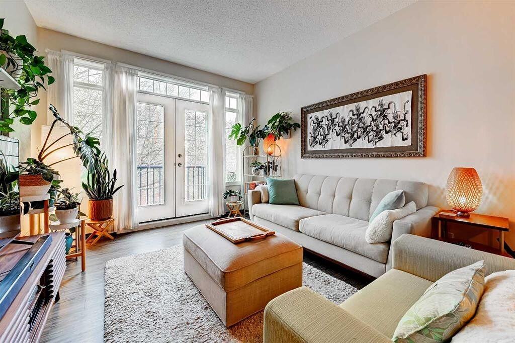 1000 15 Ave Sw - Photo 4 of 23