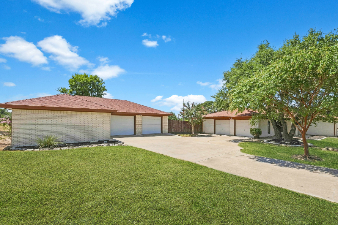 3251 Arbolado Calzada #NA - Photo 2 of 38