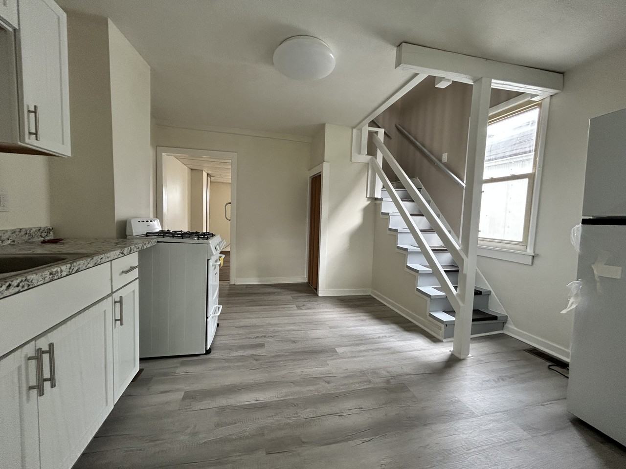 133 Springdale St #NA - Photo 2 of 15