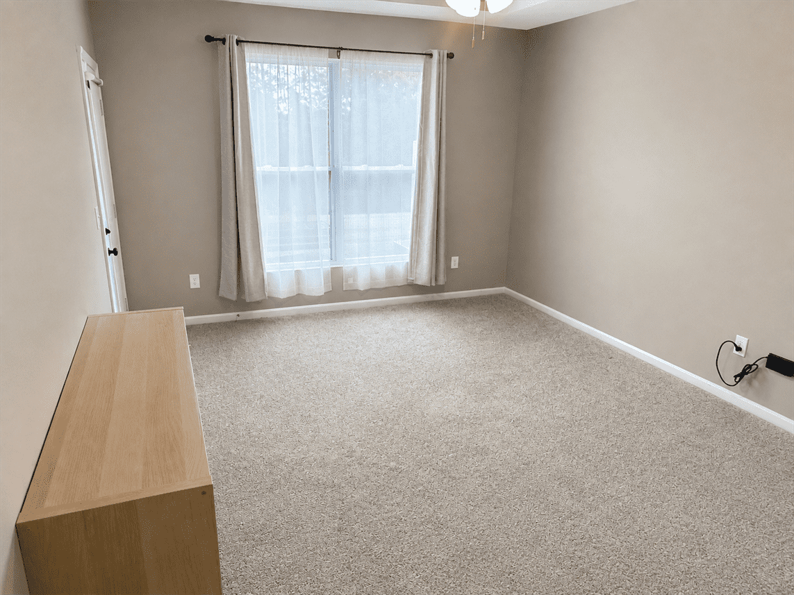 1691 Glade Valley Dr #NA - Photo 4 of 10