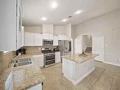 32 Alyssa Palms Dr #NA - Photo 4 of 18