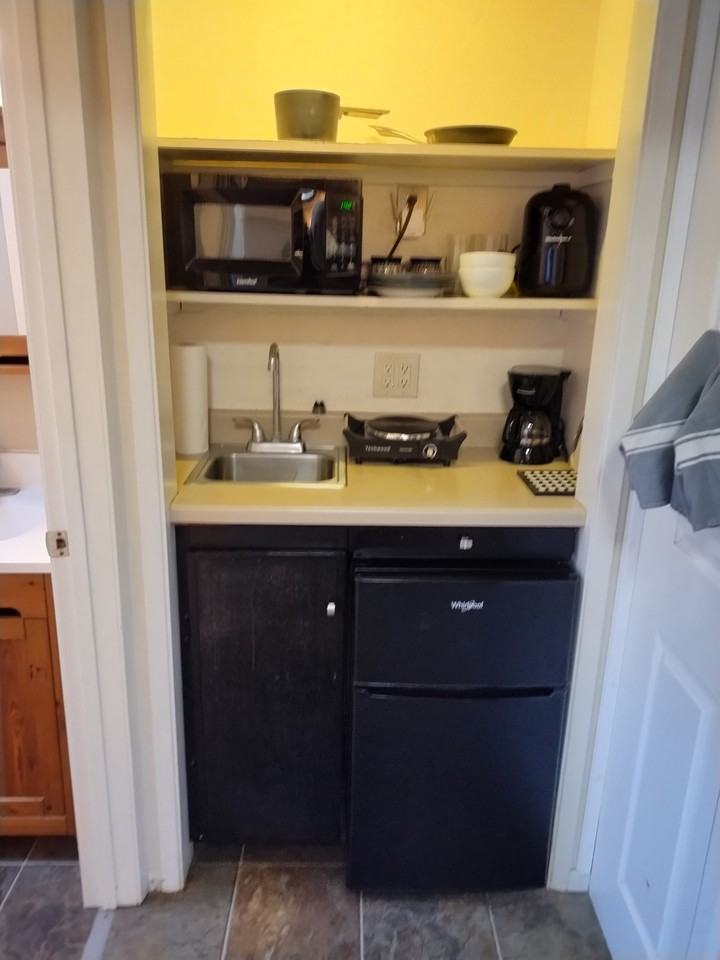 466 La Fonda Ave - Photo 5 of 14