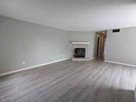 1277 Belridge St #1B - Photo 1 of 1