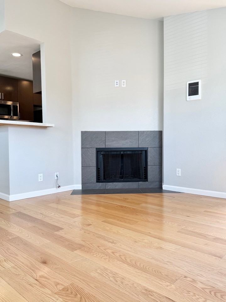 4471 51st St #3 - Photo 6 of 26