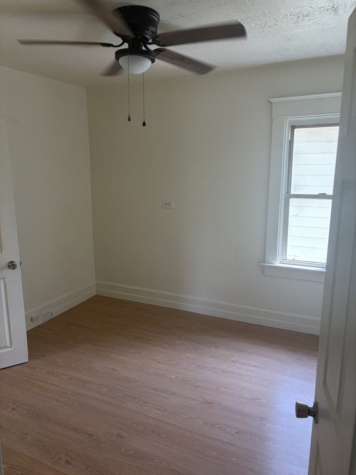 3334 Bevis Ave #NA - Photo 5 of 19