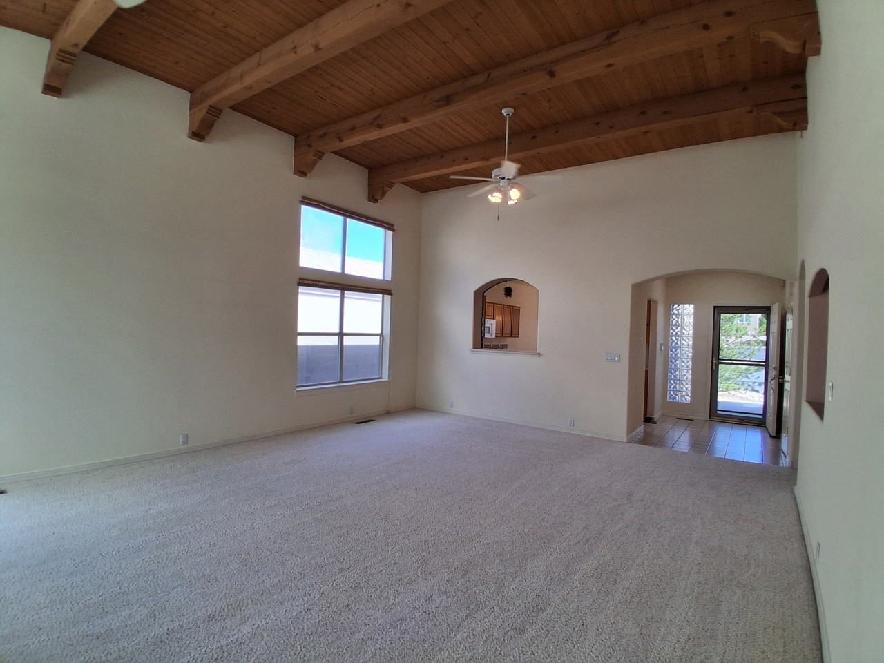 4016 Pasaje Pl Nw #NA - Photo 4 of 40