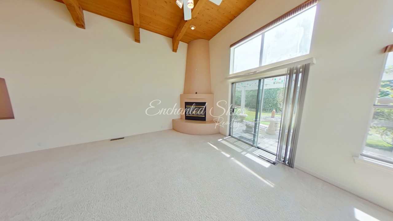 4016 Pasaje Pl Nw #NA - Photo 6 of 40