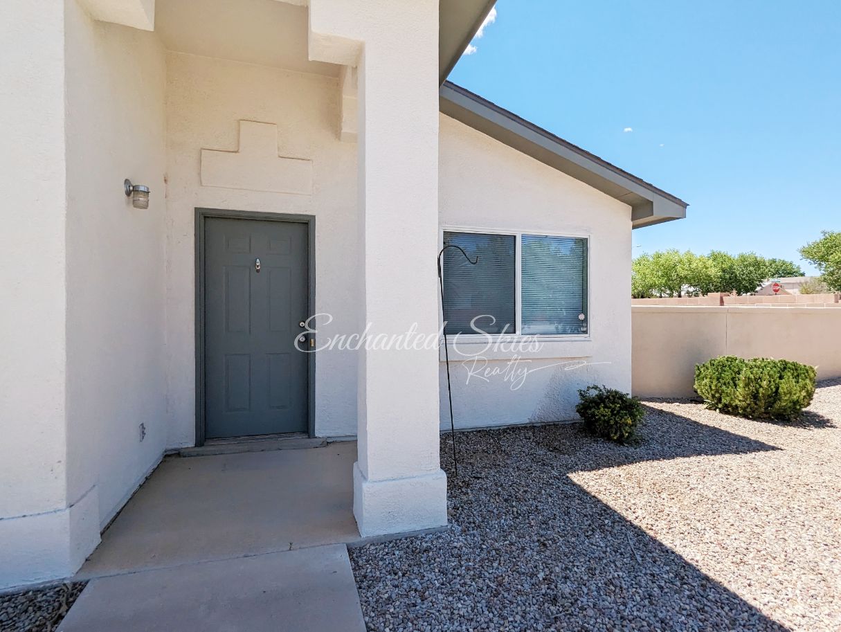 3025 Shelby Meadows Dr Ne #NA - Photo 2 of 10