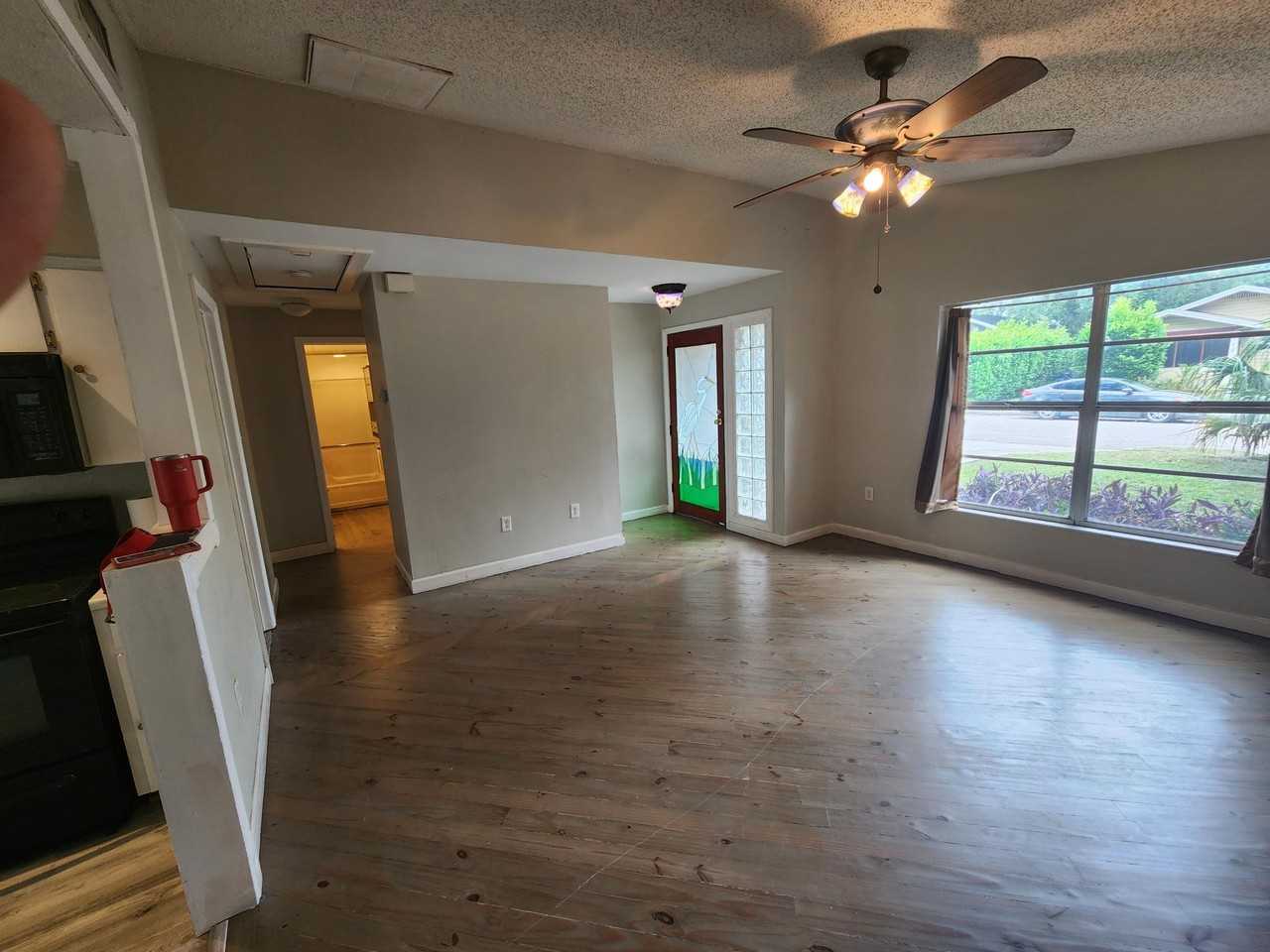 118 E Lambright St #NA - Photo 5 of 12