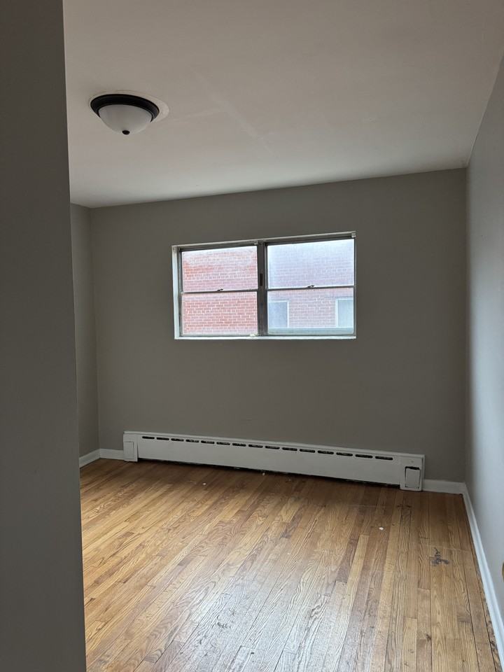 8416 W Lisbon Ave #4 - Photo 7 of 8