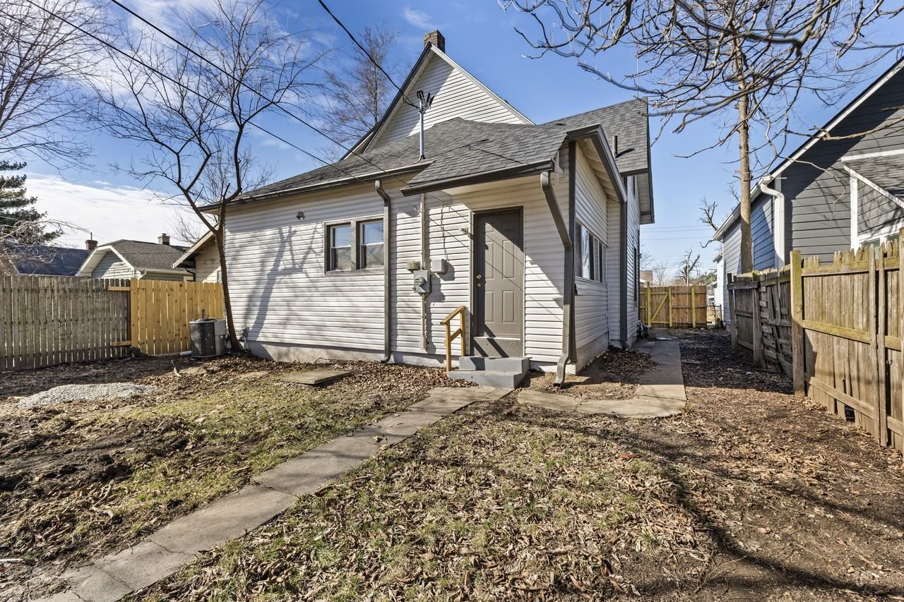 113 S Traub Ave #NA - Photo 3 of 32