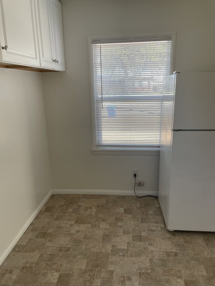 582 Mcintosh St #NA - Photo 5 of 26