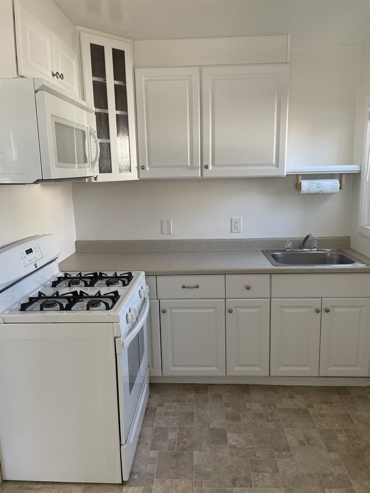 582 Mcintosh St #NA - Photo 6 of 26