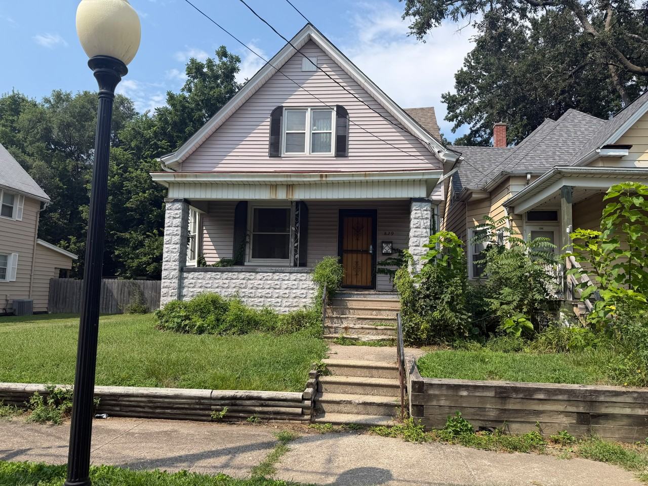829 E Mcclure Ave #NA - Photo 2 of 16